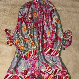 Victoria’s Secret Japanese Style Silk Kimono robe